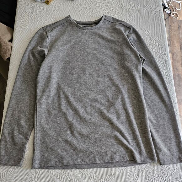 7 Diamonds Men GRAY LONG sleeve Size Medium Pima Cotton - Picture 1 of 9